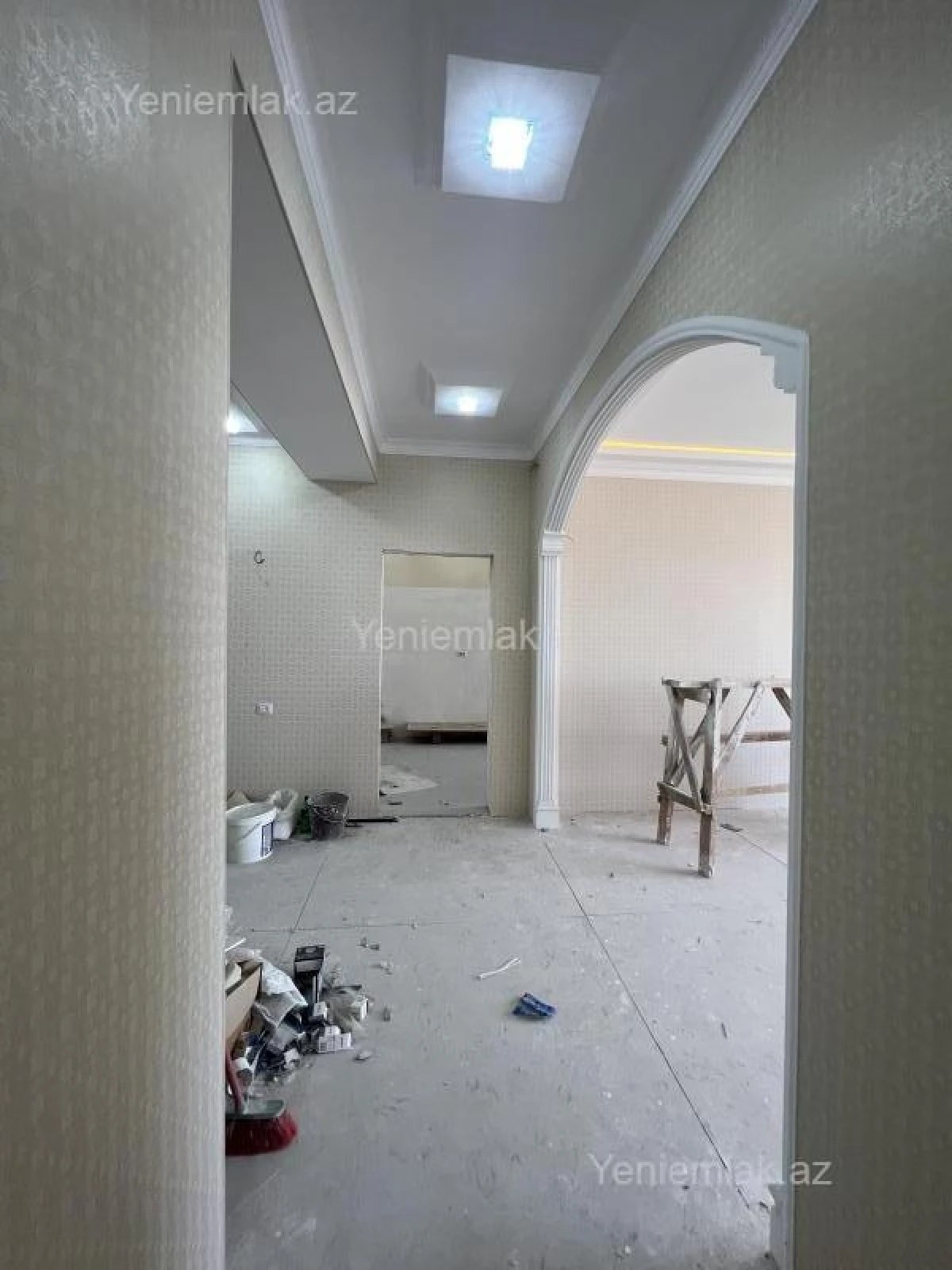 Satılır 4 otaqlı yeni tikili 185 m²