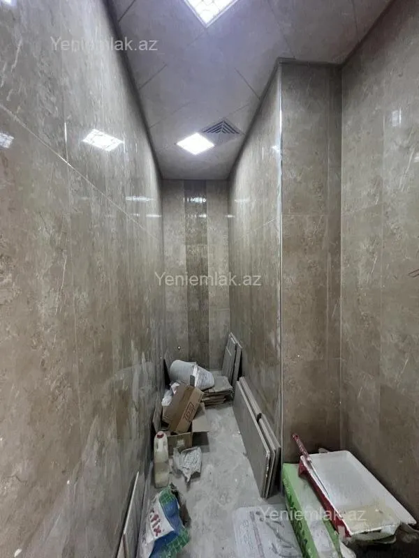 Satılır 4 otaqlı yeni tikili 185 m²