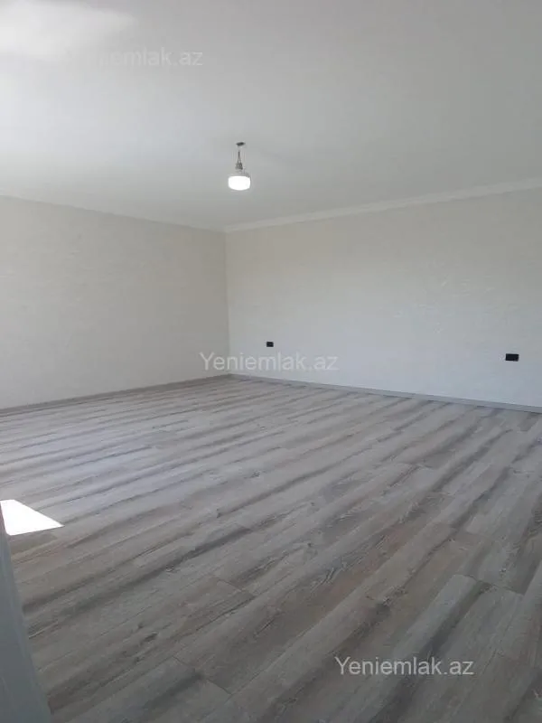 Satılır 4 otaqlı həyət evi 110 m²