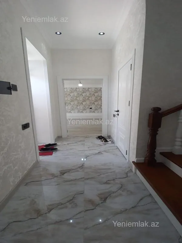 Satılır 4 otaqlı həyət evi 110 m²