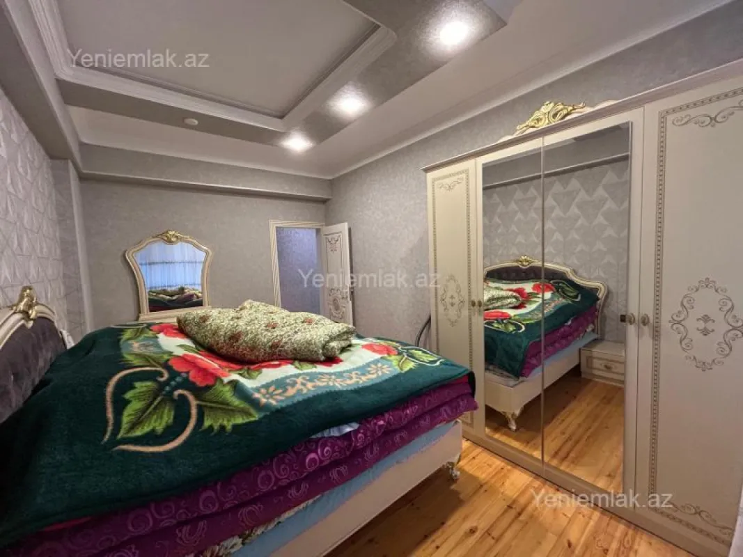 Satılır 2 otaqlı yeni tikili 76 m²