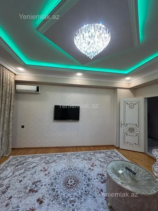 Satılır 2 otaqlı yeni tikili 76 m²