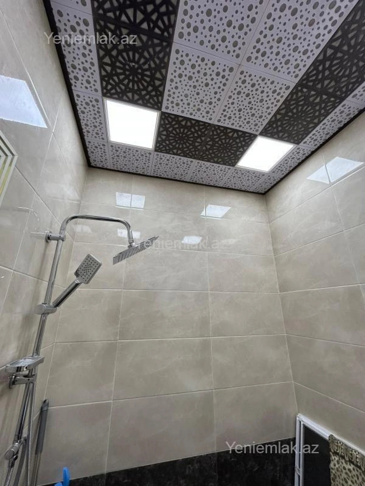 Satılır 2 otaqlı yeni tikili 76 m²