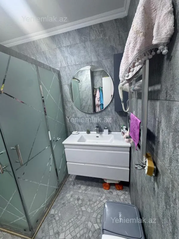 Satılır 2 otaqlı yeni tikili 80 m²