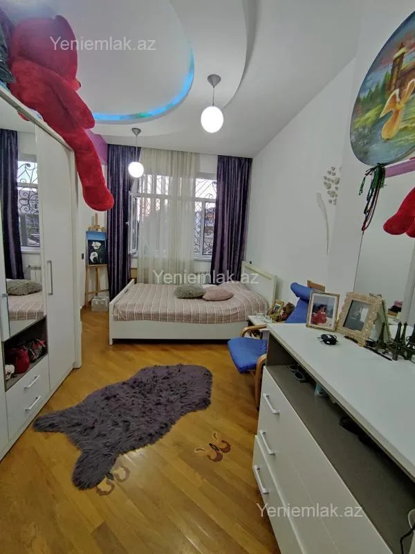 Satılır 3 otaqlı yeni tikili 98 m²