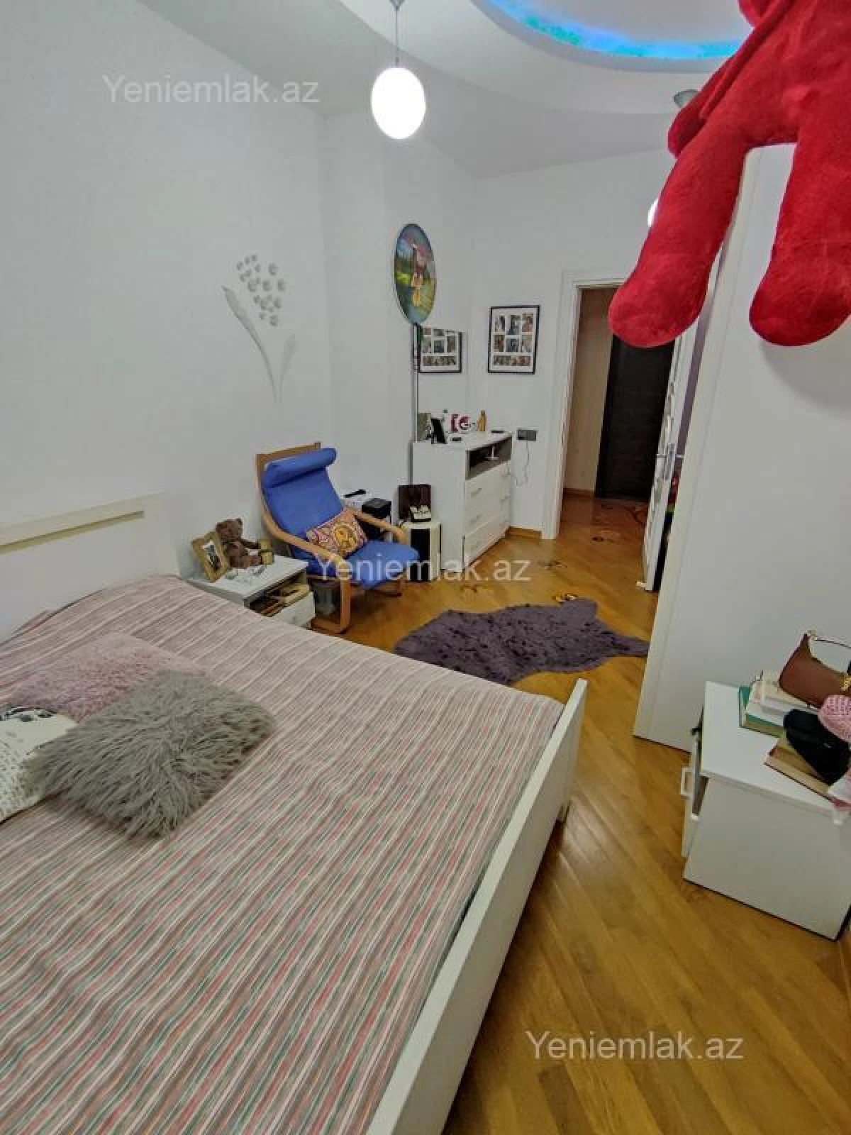 Satılır 3 otaqlı yeni tikili 98 m²