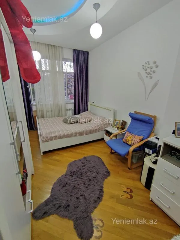 Satılır 3 otaqlı yeni tikili 98 m²