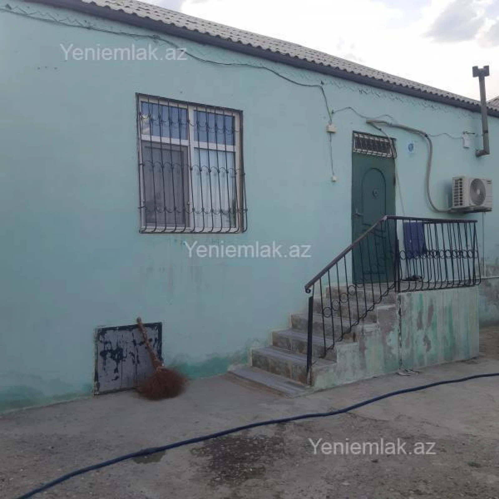 Satılır 3 otaqlı həyət evi 110 m²