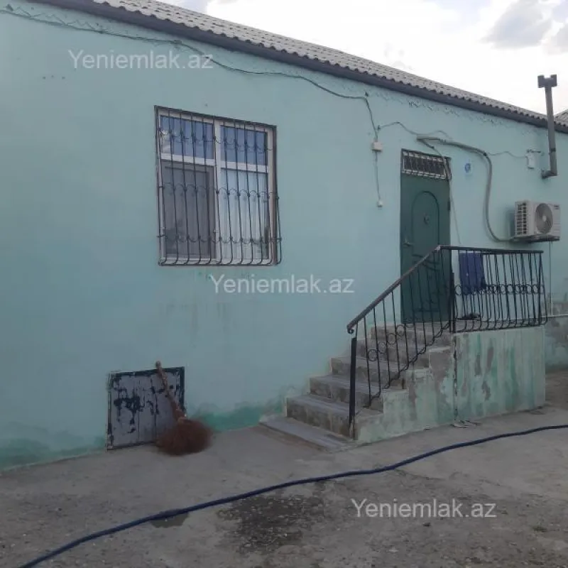 Satılır 3 otaqlı həyət evi 110 m²