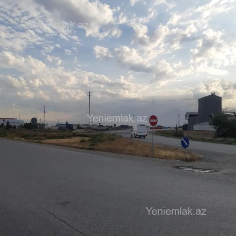 Satılır 3 otaqlı həyət evi 110 m²