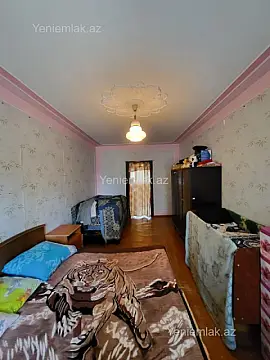 Satılır 3 otaqlı köhnə tikili 74 m² — Sumqayıt, 9-cu mikrorayon 3 otaq 74.00 m²