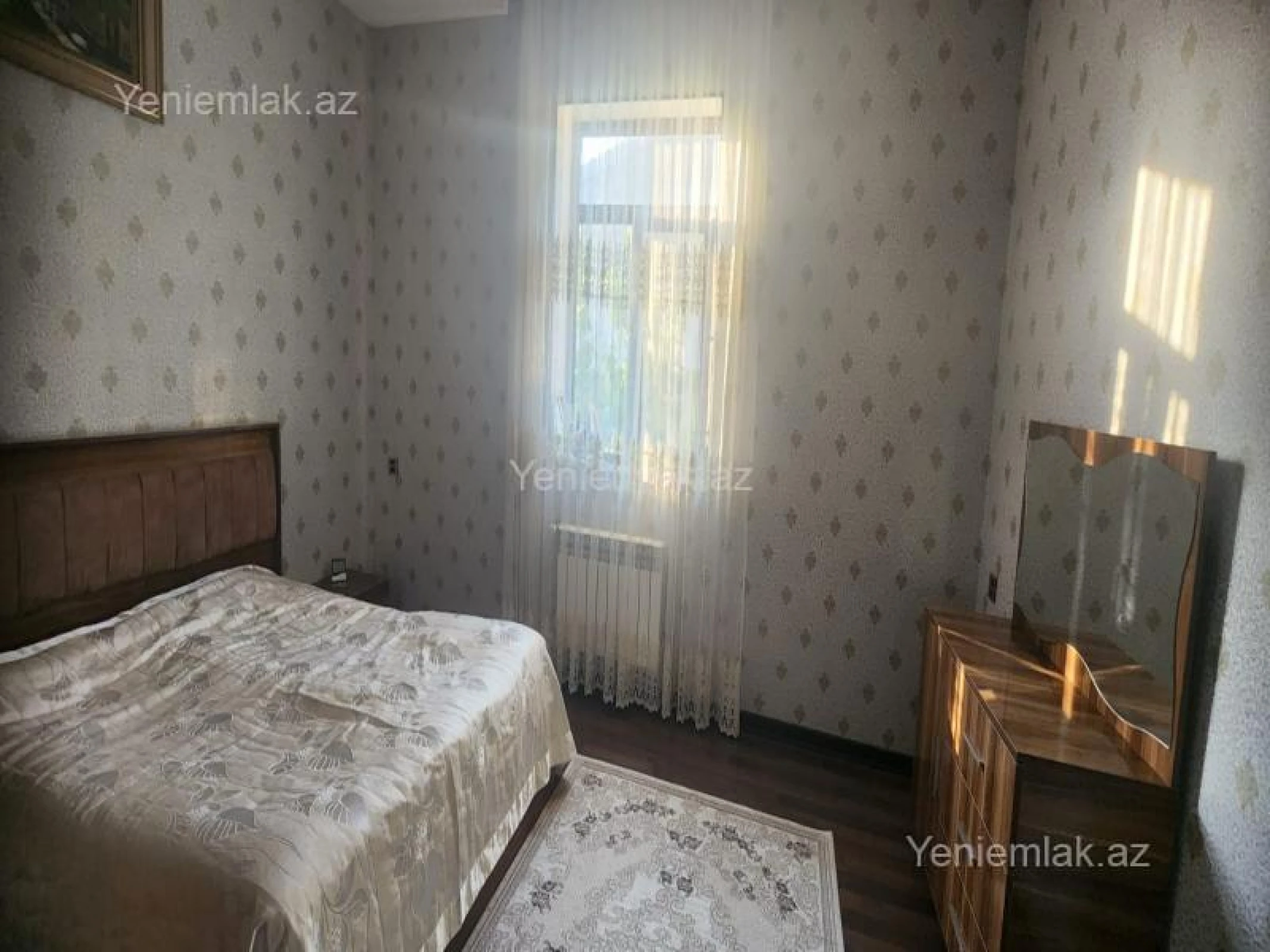 Satılır 4 otaqlı həyət evi 140 m²