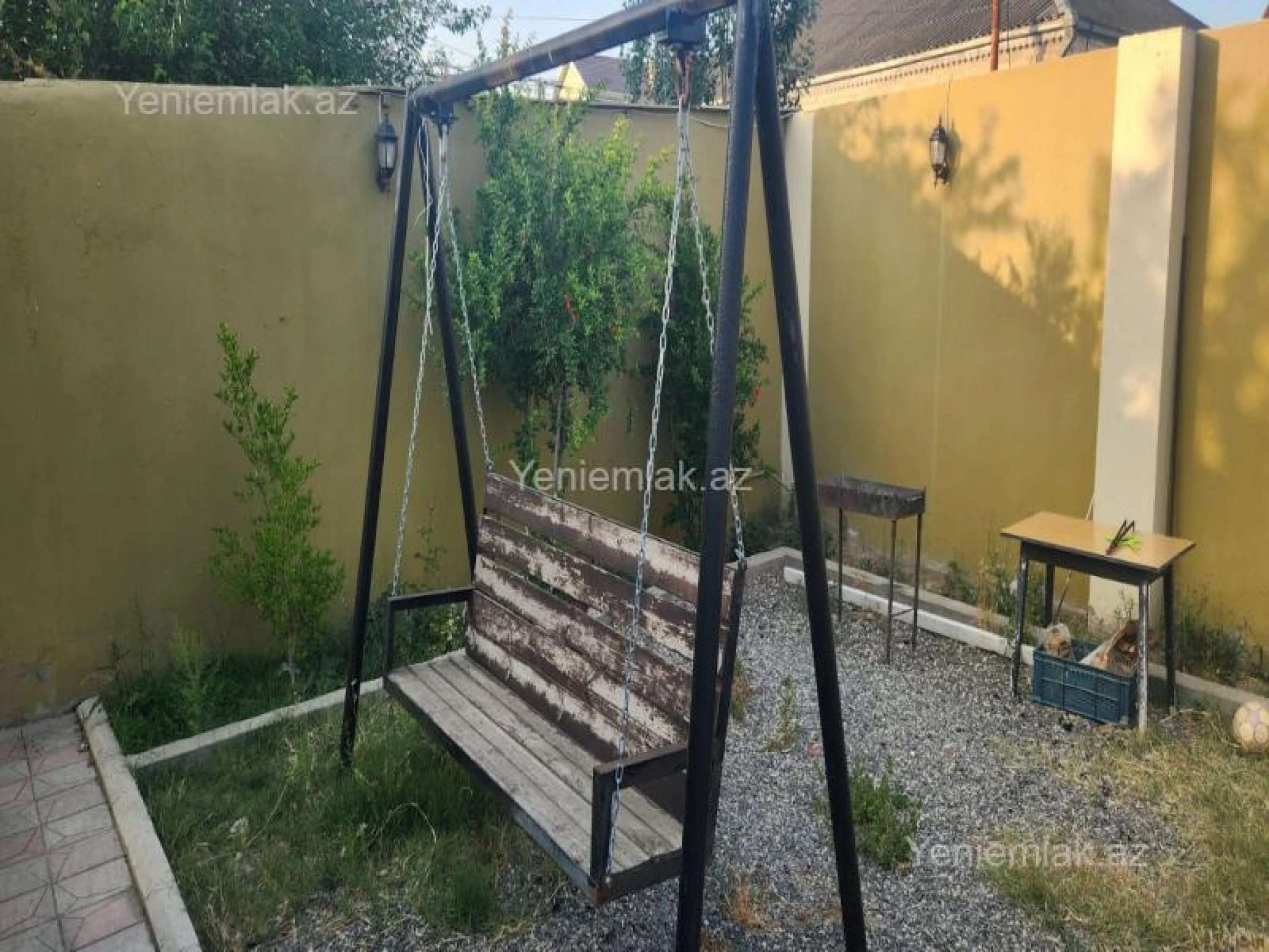 Satılır 4 otaqlı həyət evi 140 m²