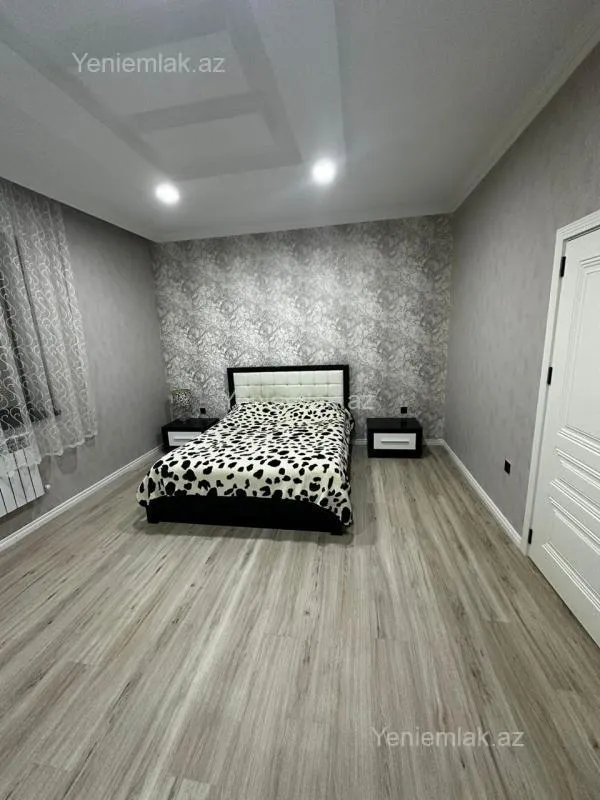 Satılır 4 otaqlı həyət evi 190 m²