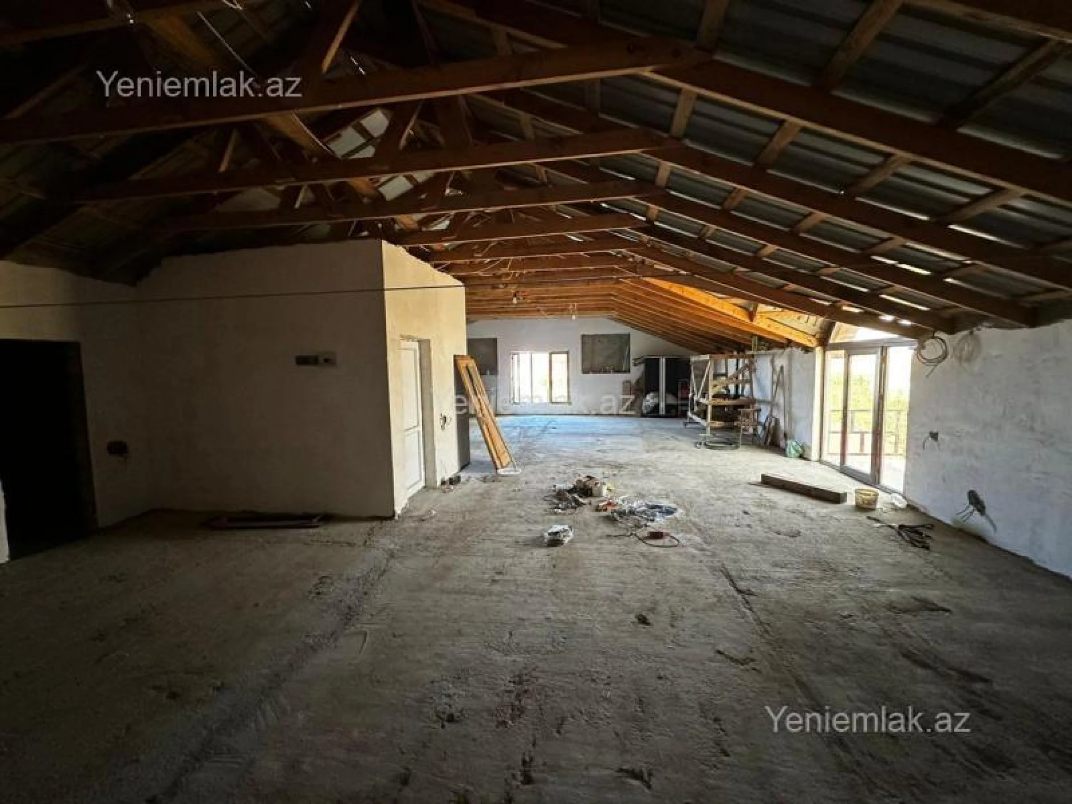 Satılır 4 otaqlı həyət evi 190 m²