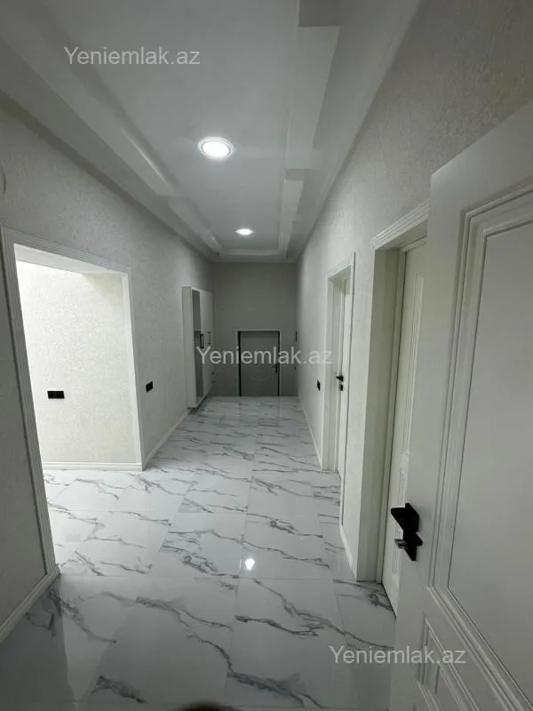 Satılır 4 otaqlı həyət evi 190 m²