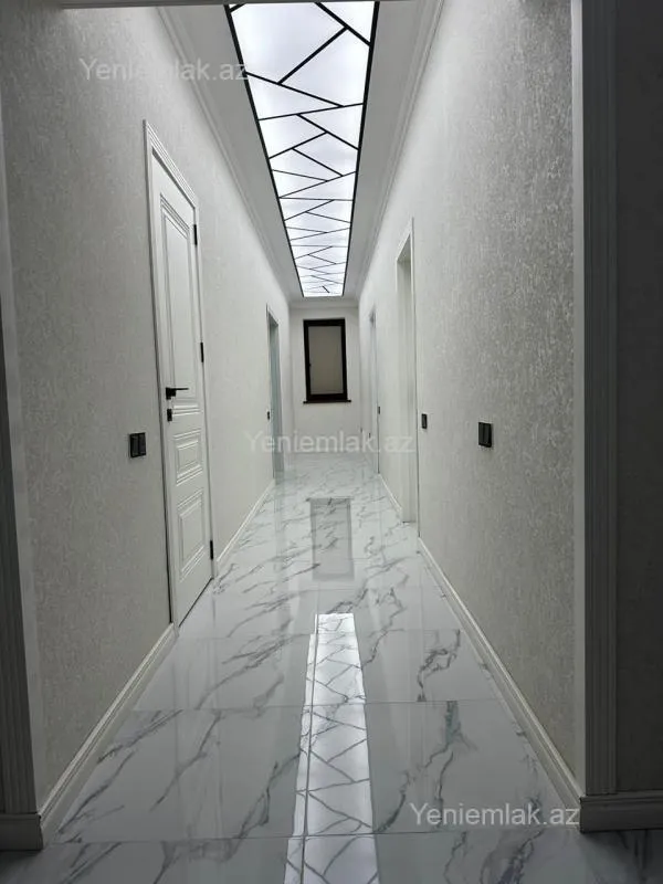 Satılır 4 otaqlı həyət evi 190 m²