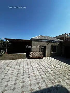 Satılır 4 otaqlı həyət evi 190 m²