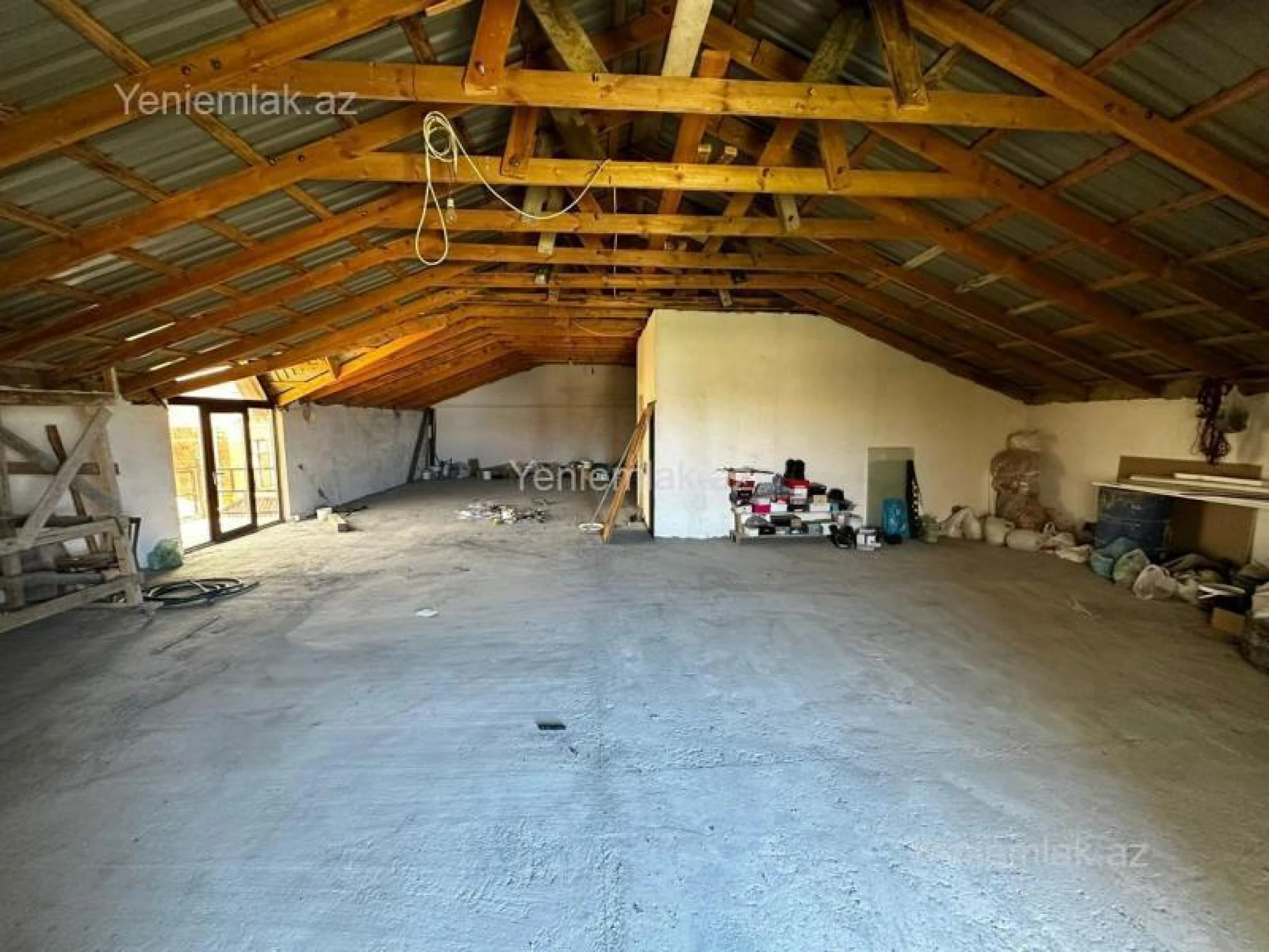 Satılır 4 otaqlı həyət evi 190 m²