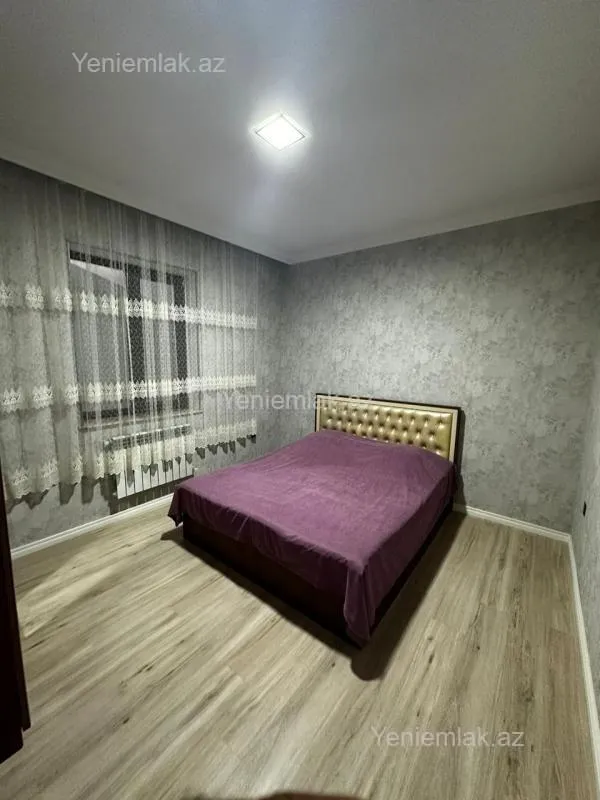 Satılır 4 otaqlı həyət evi 190 m²