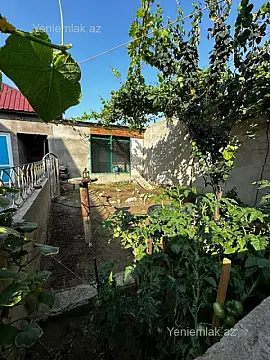Satılır 4 otaqlı həyət evi 190 m²