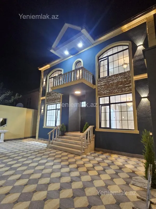 Satılır 5 otaqlı həyət evi 190 m²