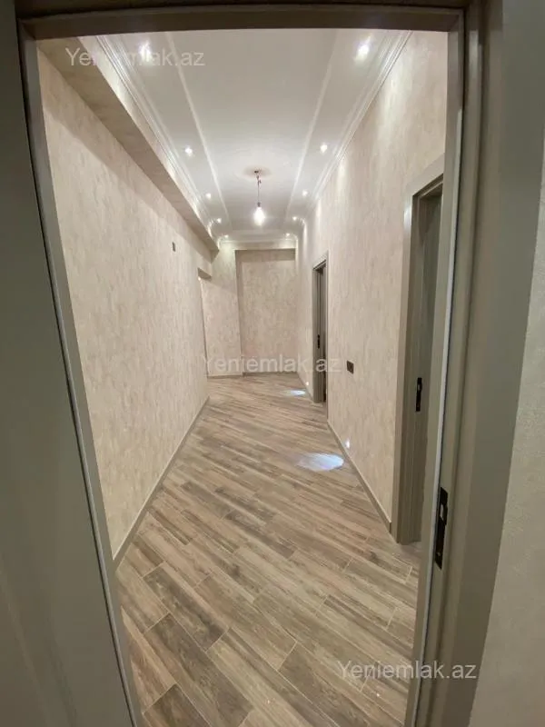 Satılır 2 otaqlı yeni tikili 80.3 m²