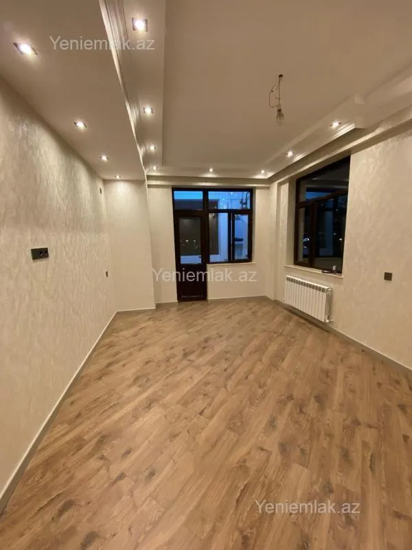 Satılır 2 otaqlı yeni tikili 80.3 m²