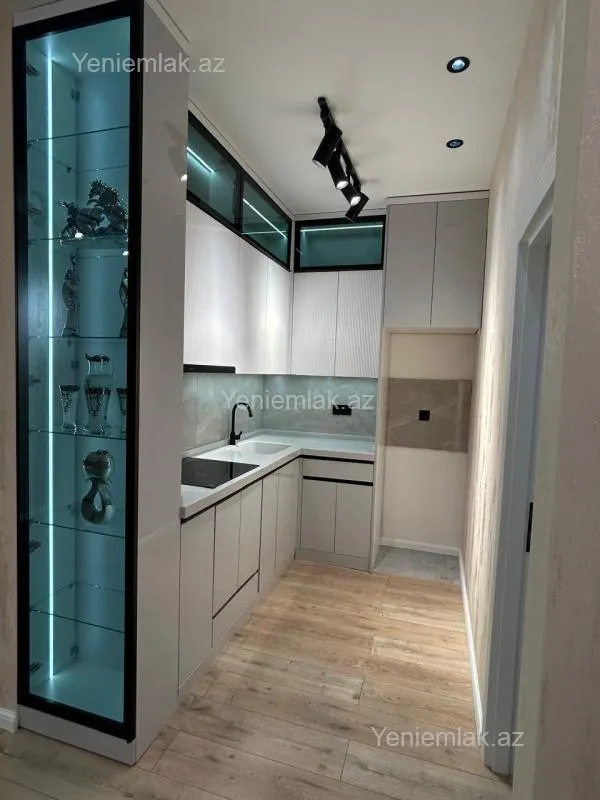 Satılır 2 otaqlı yeni tikili 56 m²