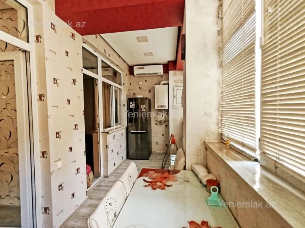 Satılır 2 otaqlı yeni tikili 72 m²