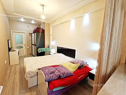 Satılır 2 otaqlı yeni tikili 72 m²