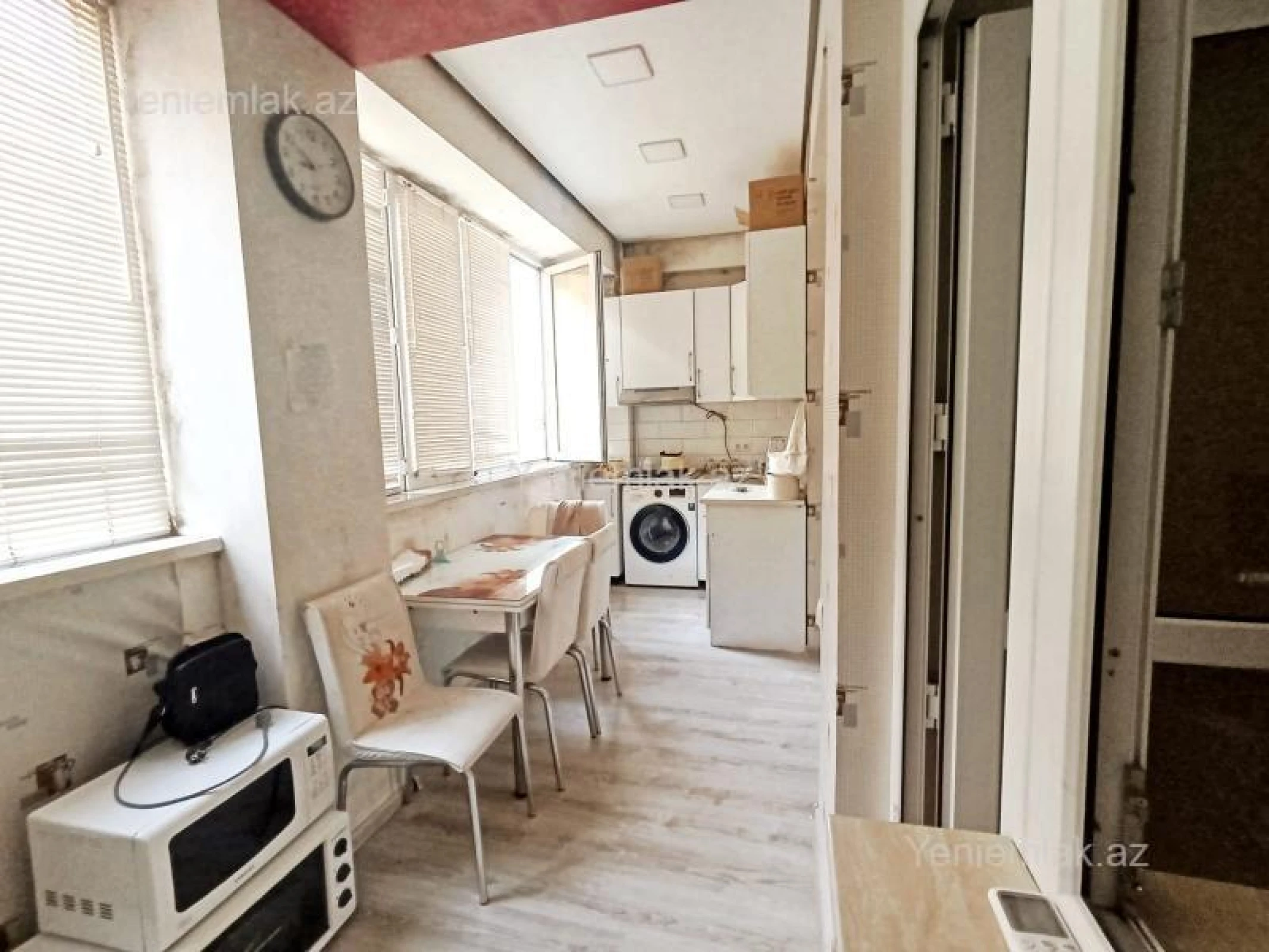 Satılır 2 otaqlı yeni tikili 72 m²