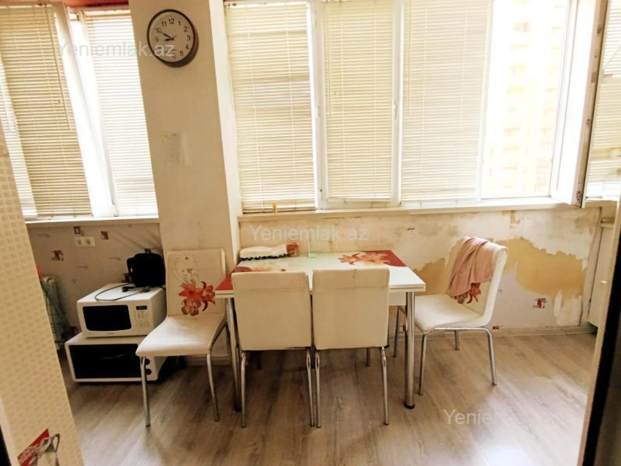 Satılır 2 otaqlı yeni tikili 72 m²