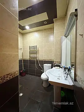 Satılır 3 otaqlı yeni tikili 120 m²
