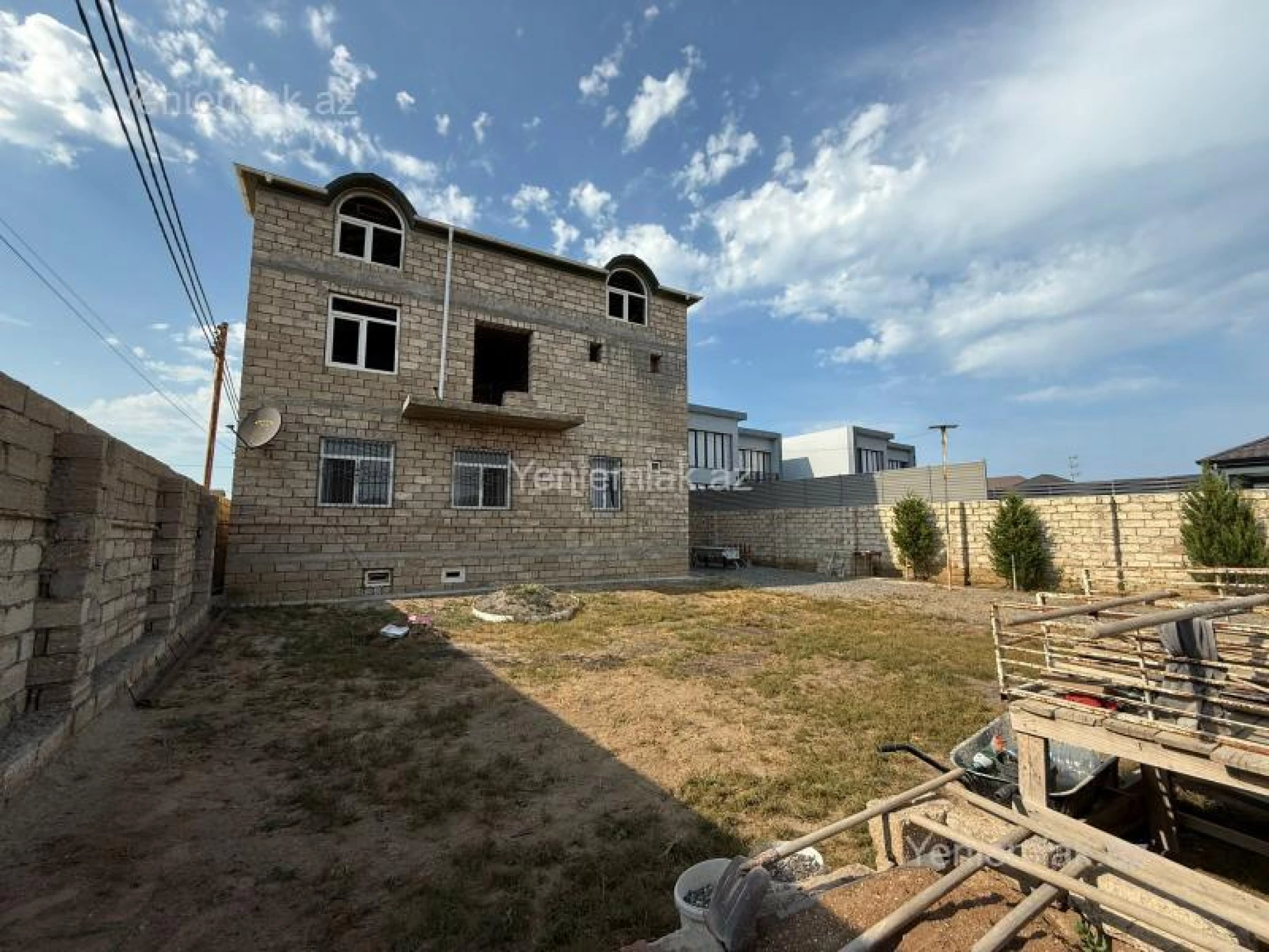 Satılır torpaq sahəsi