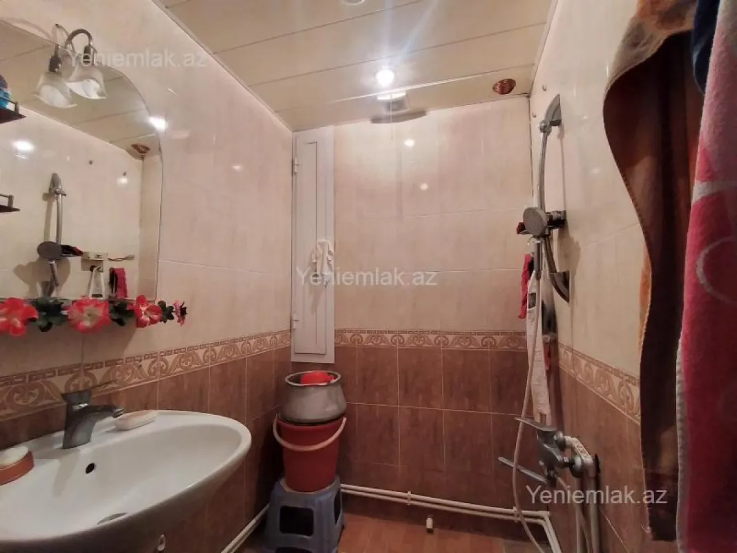 Satılır 3 otaqlı yeni tikili 80 m²