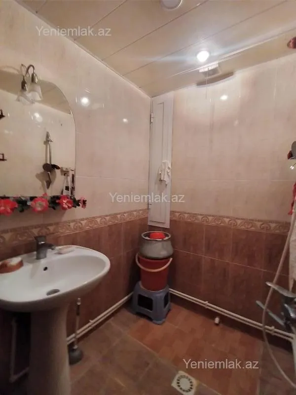 Satılır 3 otaqlı yeni tikili 80 m²