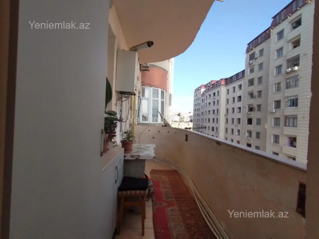 Satılır 3 otaqlı yeni tikili 80 m²