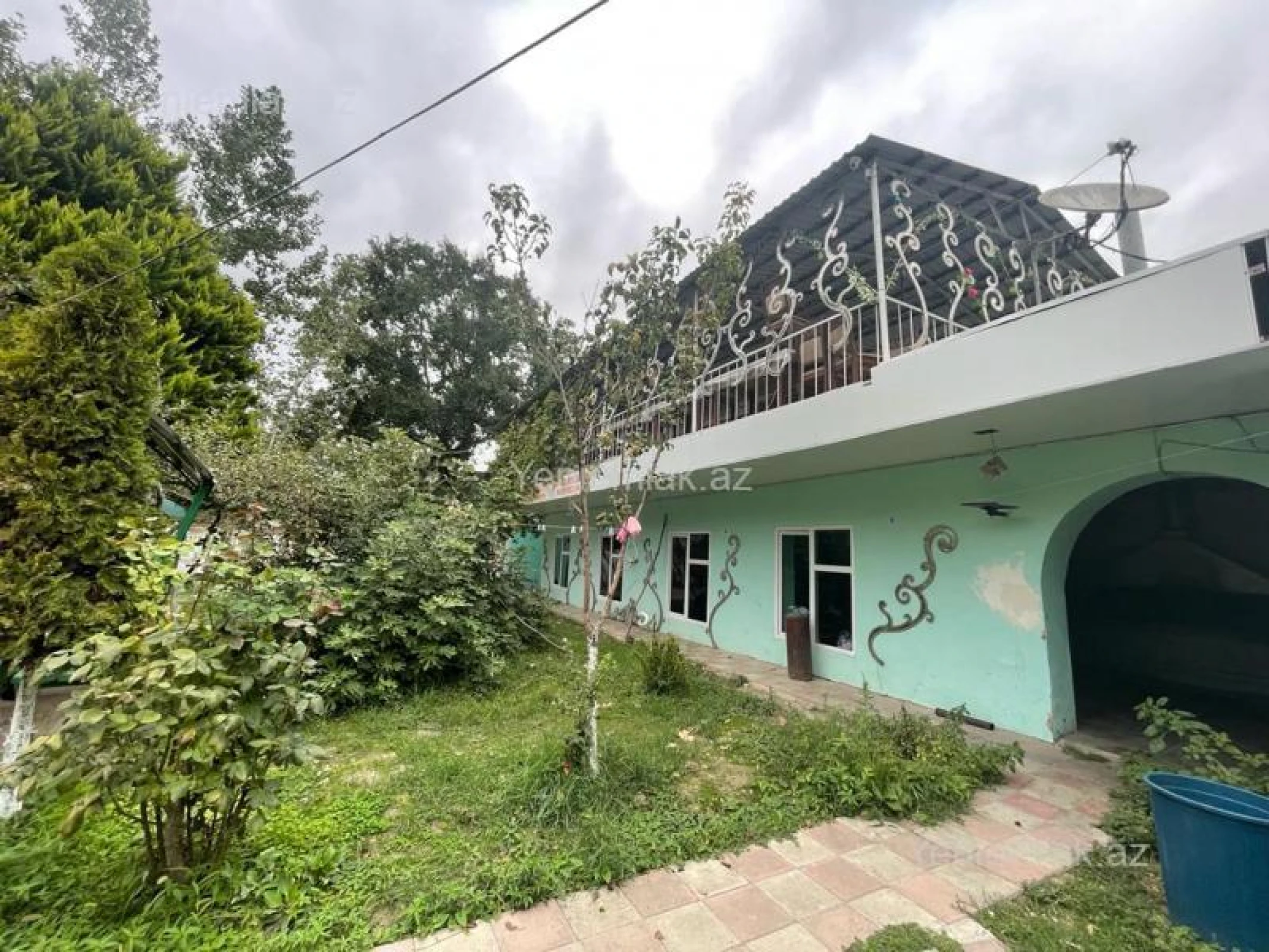 Satılır 16 otaqlı obyekt 600 m²