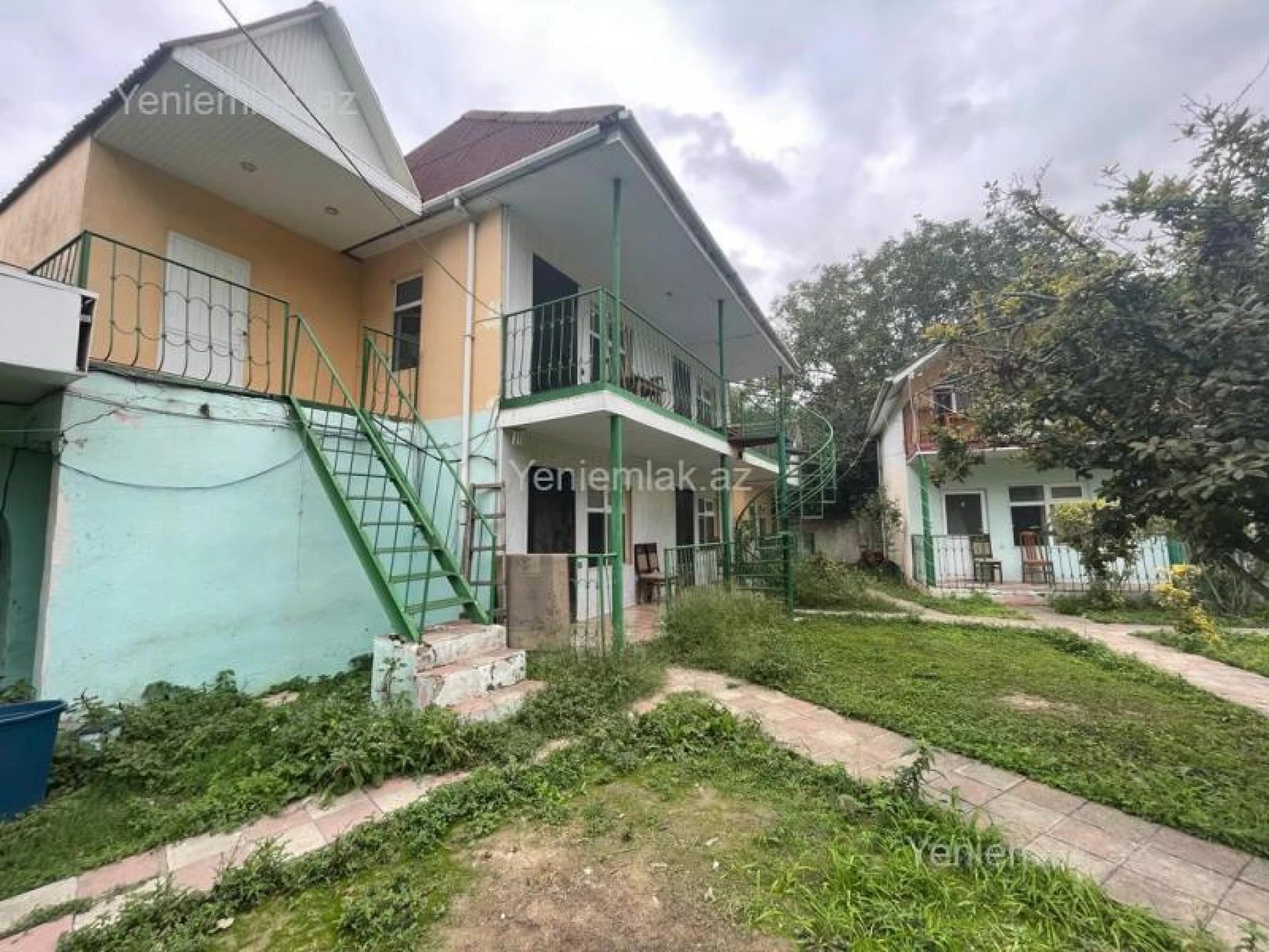 Satılır 16 otaqlı obyekt 600 m²