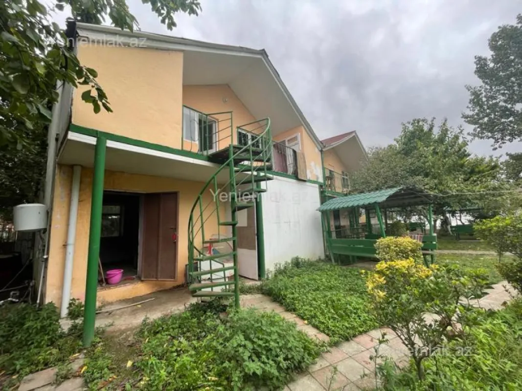 Satılır 16 otaqlı obyekt 600 m²