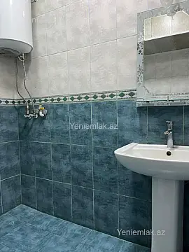 Satılır 2 otaqlı köhnə tikili 63 m²