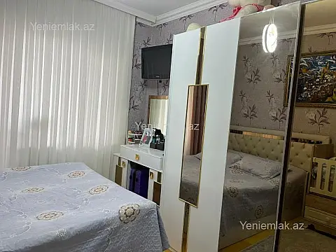 Satılır 2 otaqlı köhnə tikili 63 m²