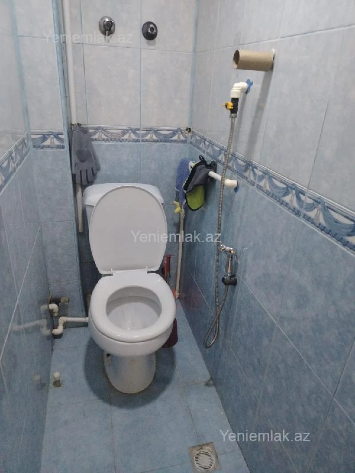 Satılır 3 otaqlı köhnə tikili 72 m²