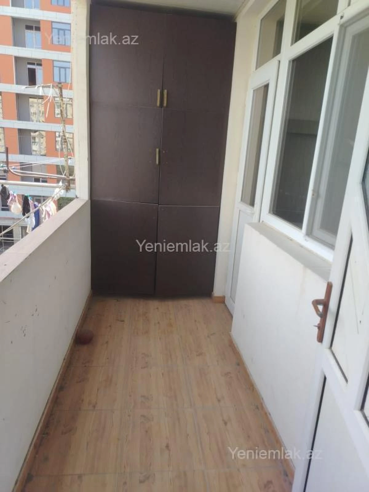 Satılır 3 otaqlı köhnə tikili 72 m²