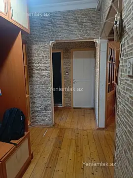 Satılır 3 otaqlı köhnə tikili 75 m²