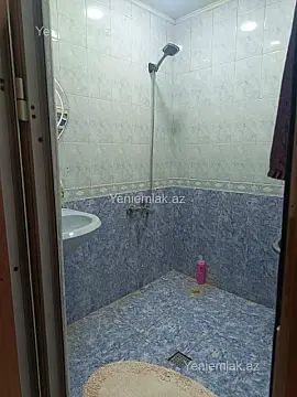 Satılır 3 otaqlı köhnə tikili 75 m²