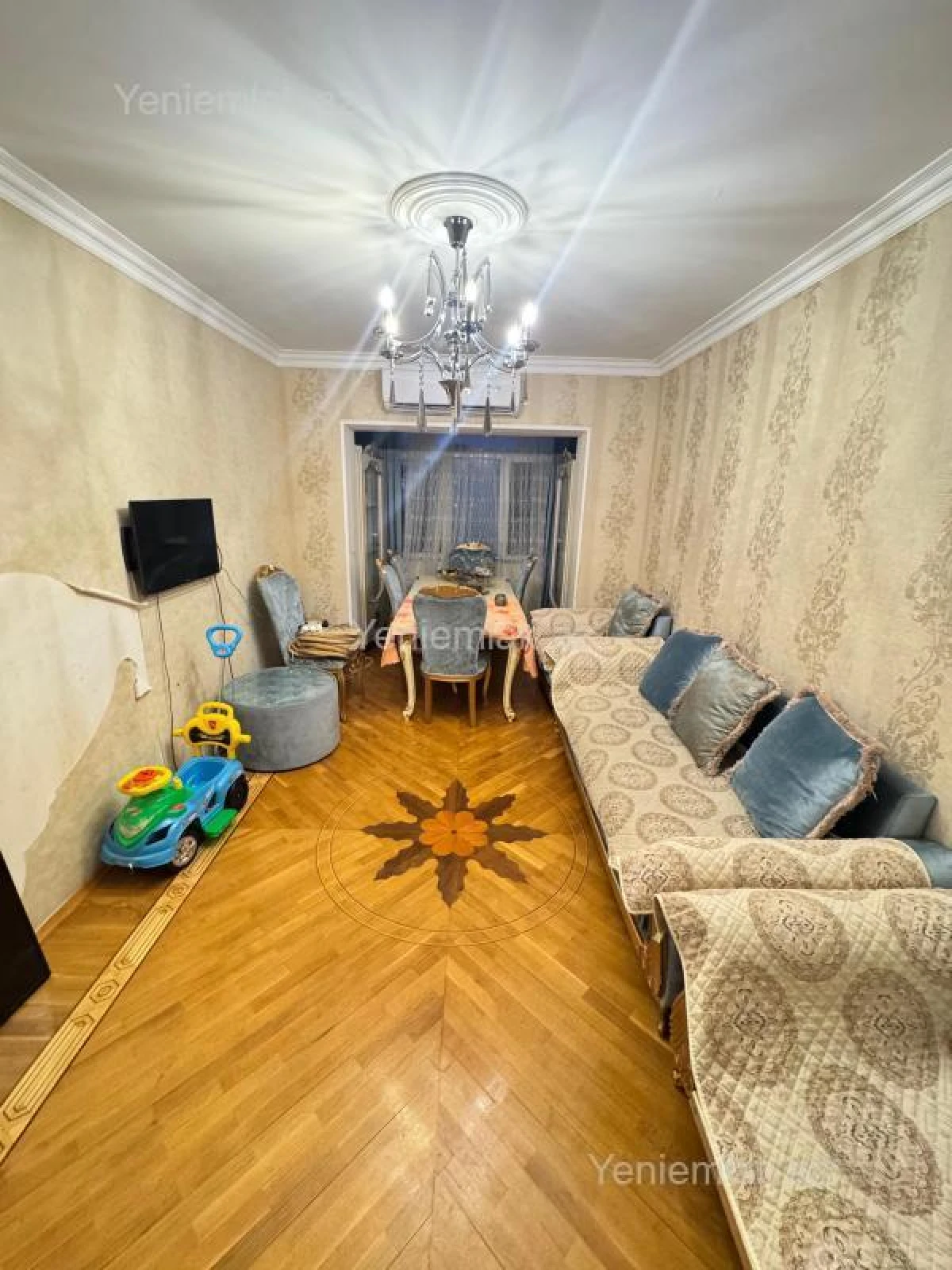 Satılır 3 otaqlı köhnə tikili 85 m²