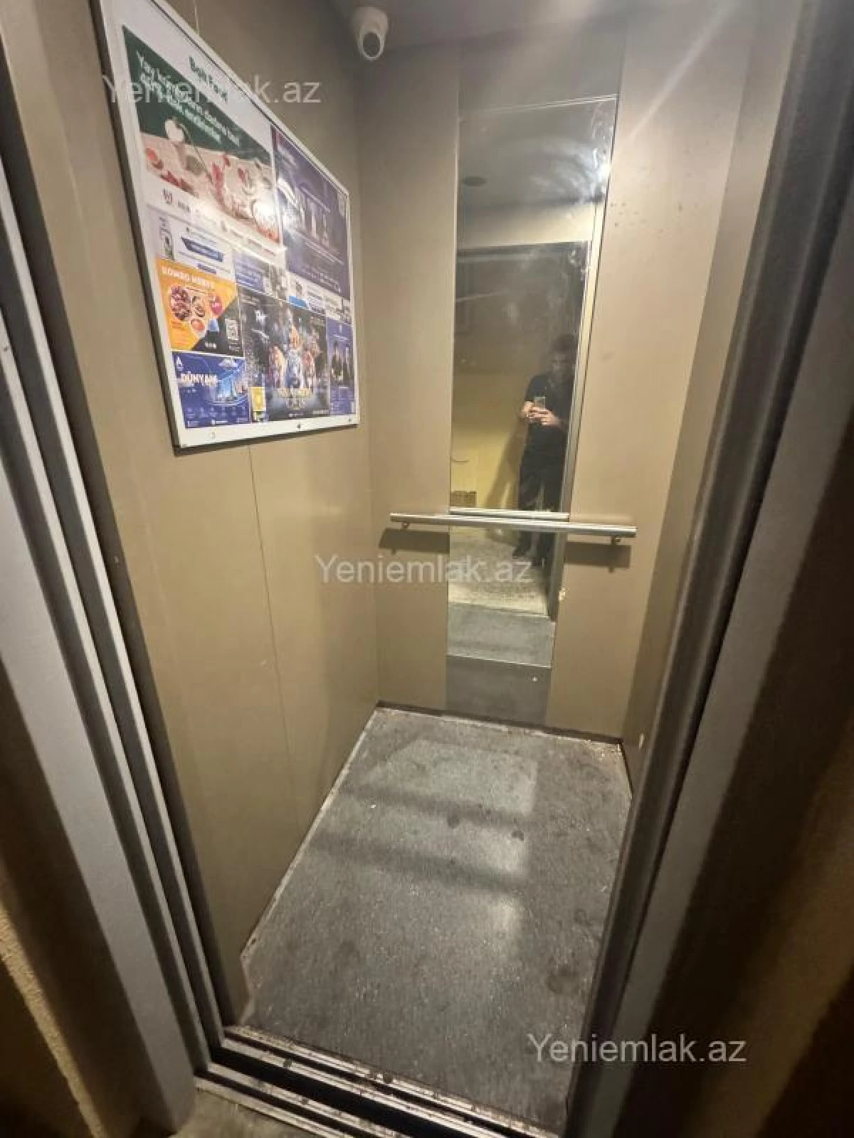 Satılır 3 otaqlı köhnə tikili 85 m²