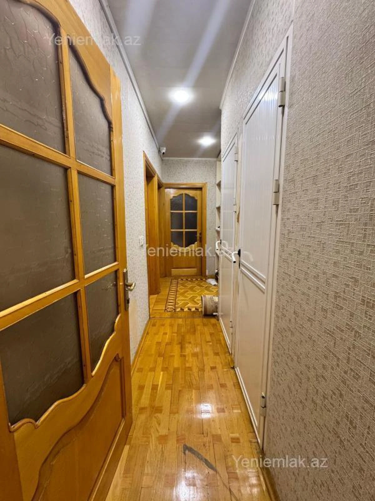 Satılır 3 otaqlı köhnə tikili 85 m²